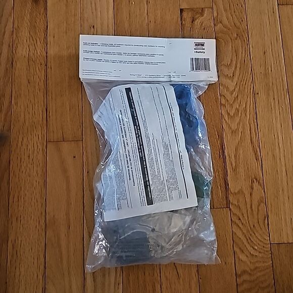 NEW: TIMBER-BILT CLIMBING ROCKSNEW in PACKAGE 4 colors - Picture 2 of 3